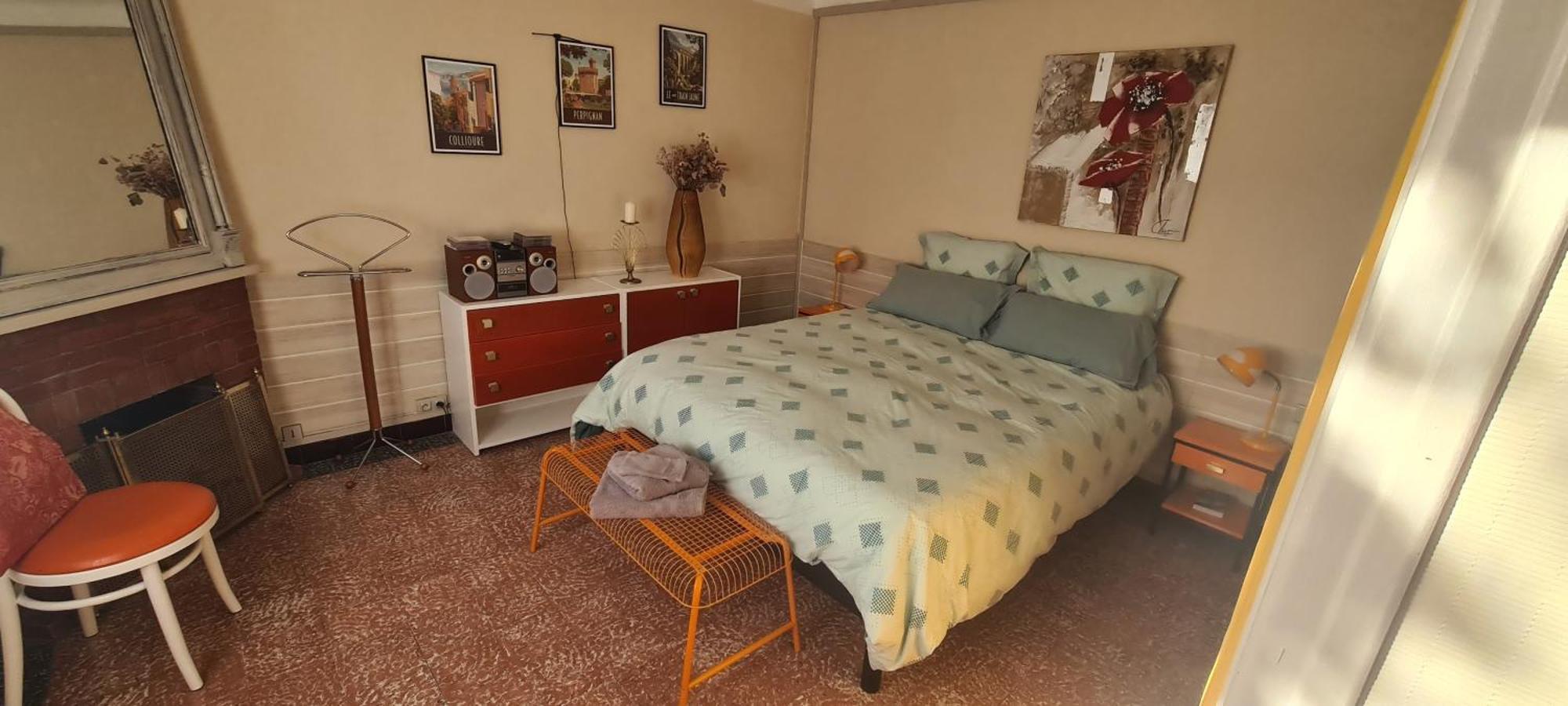 Vintage In Perpignan Apartment Luaran gambar